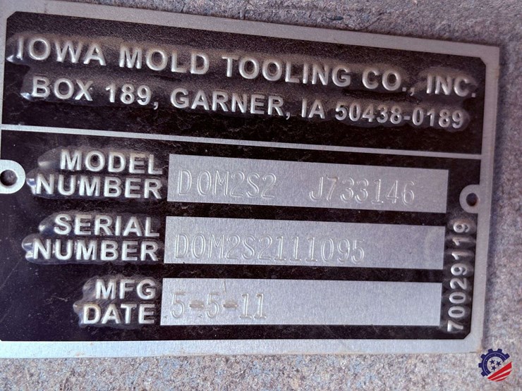 2012-peterbilt-337-image-60