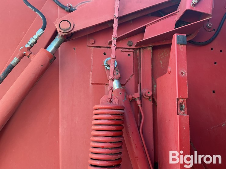 1992-new-holland-660-image-20