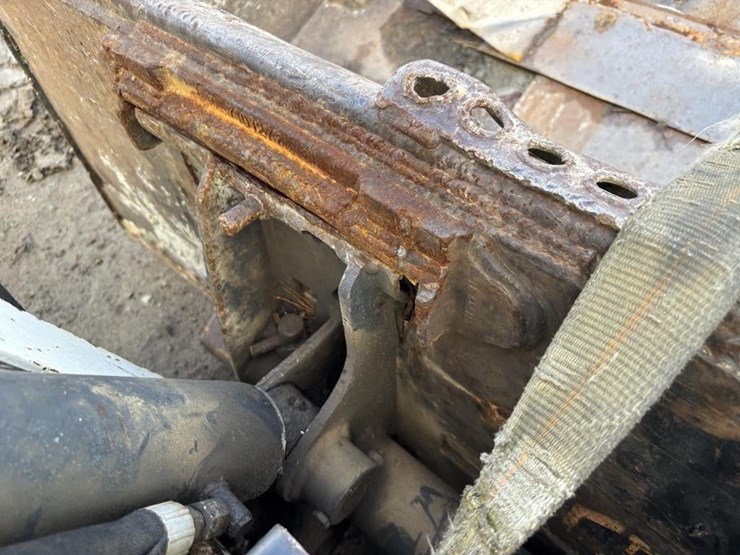 2016-bobcat-s510-image-13