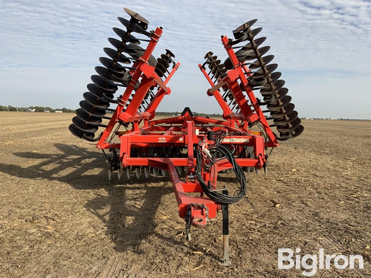 2015-kuhn-krause-8210-31-image-2