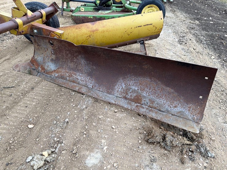 v-blade-ditcher-image-5