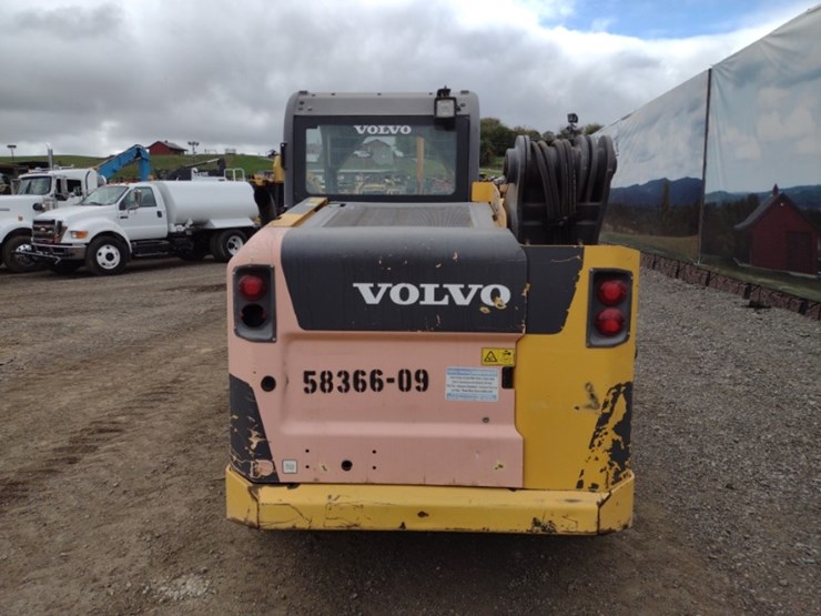 volvo-mc135c-image-4