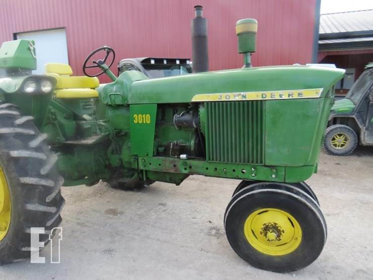 john-deere-3010-image-4