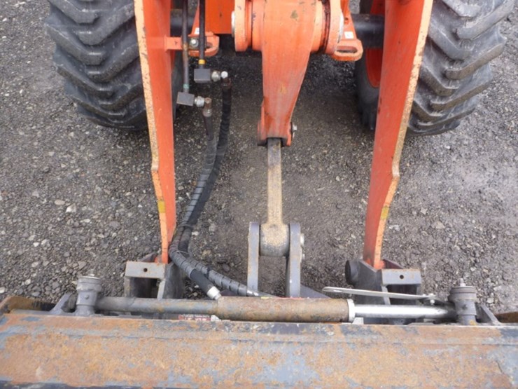 kubota-r430-image-14