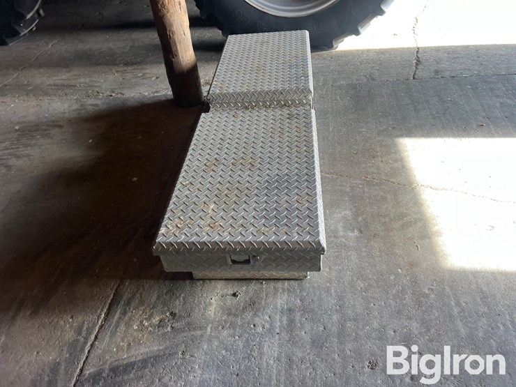 truck-bed-toolbox-image-6