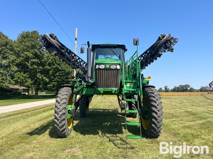 2010-john-deere-4730-image-2