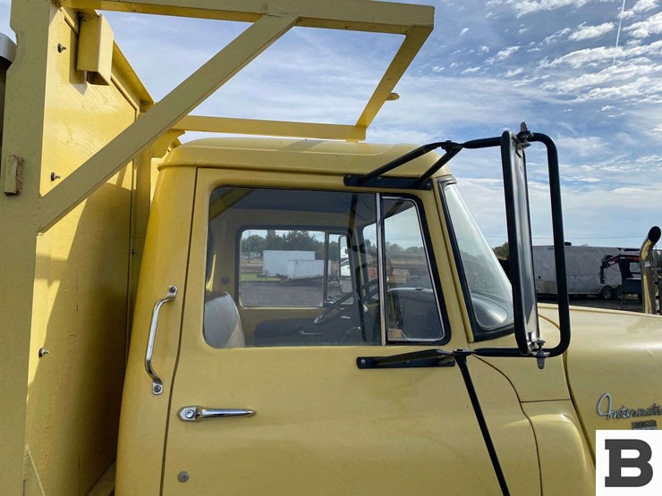 1965-international-loadstar-image-27