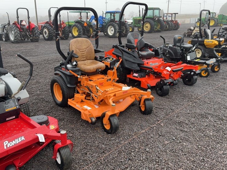 #3093-•-scag-tiger-cub-zero-turn-lawn-mower-image-3