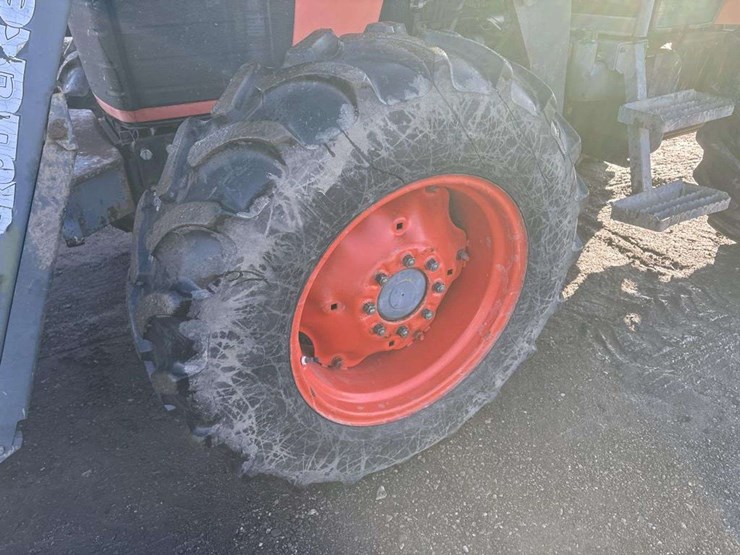 kubota-m105s-image-7