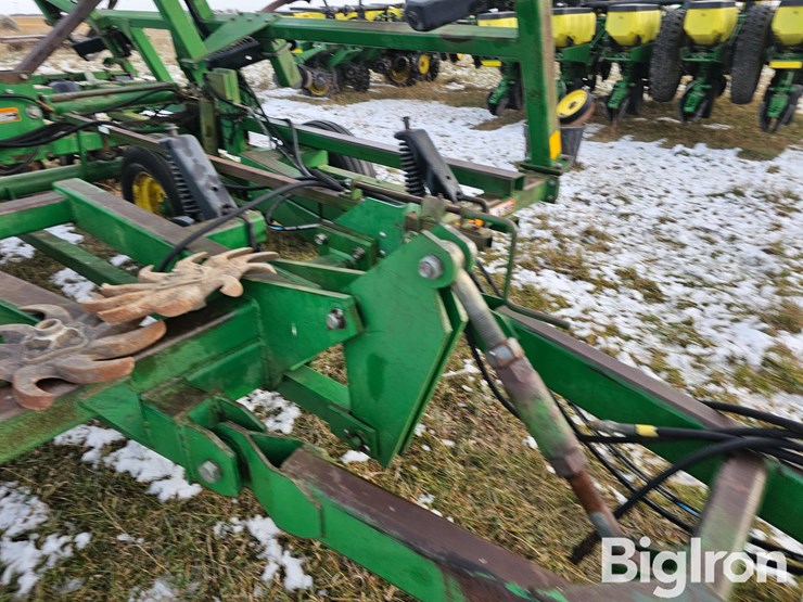 john-deere-550-image-14