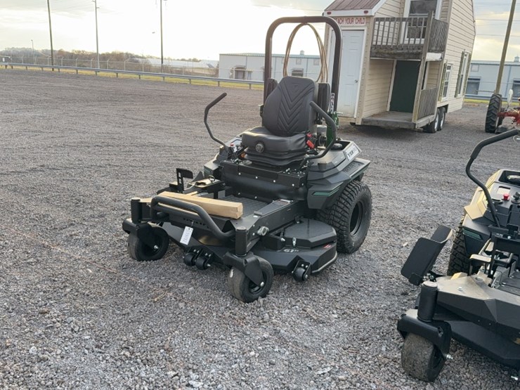 #3074-•-yakta-yxr-910-zero-turn-lawn-mower-image-1