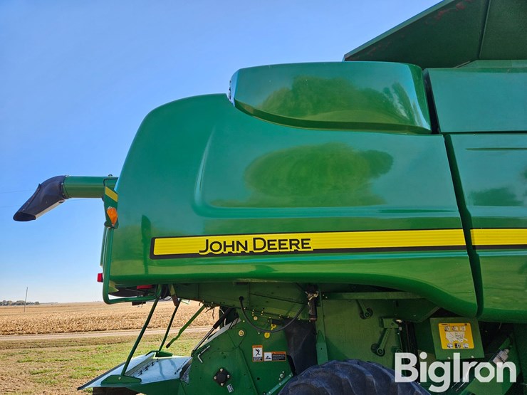 2010-john-deere-9570-sts-image-17