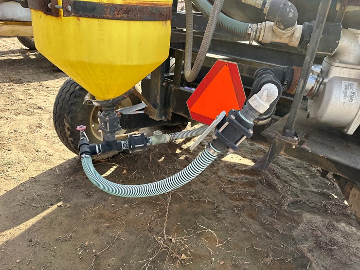 #33804-•-1150gal-nurse-wagon-image-20