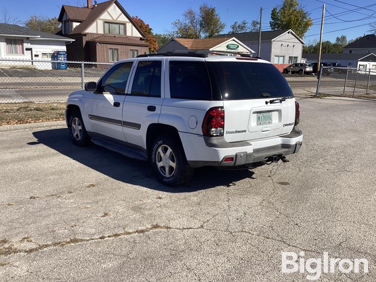 2002-chevrolet-trailblazer-image-7