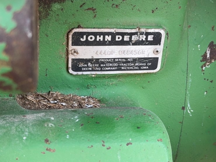 john-deere-4440-image-14