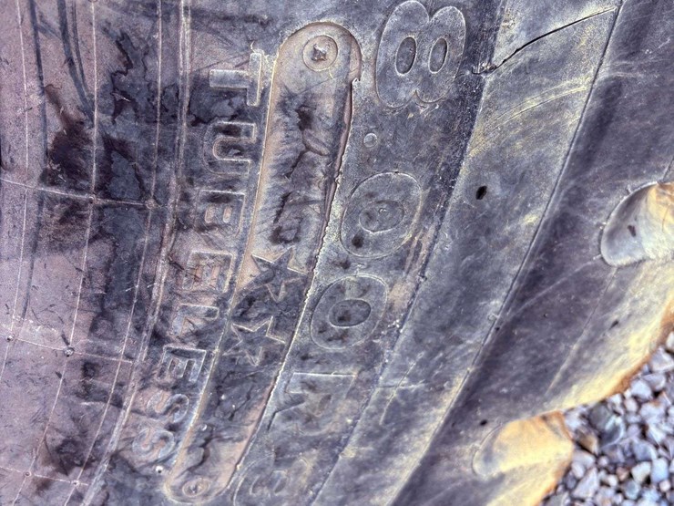 1990-caterpillar-769c-image-23