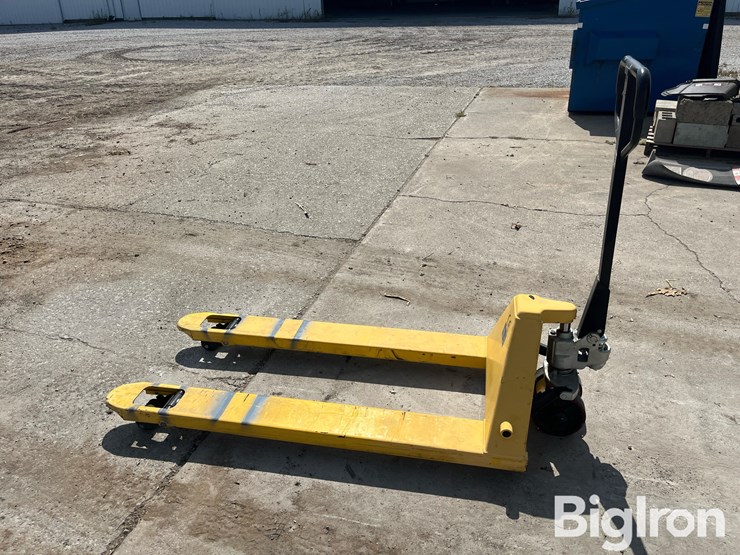 pallet-jack-image-4