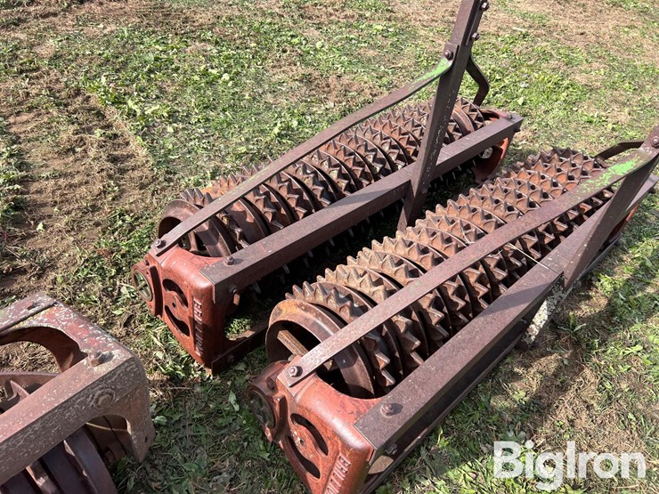 brillion-cultipacker-10'-main-frame-&-5'-wings-image-17