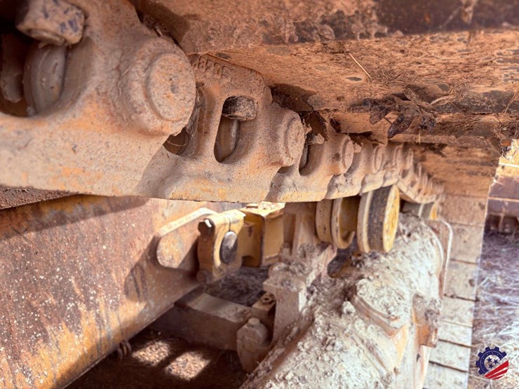 2019-caterpillar-d6t-xw-image-66