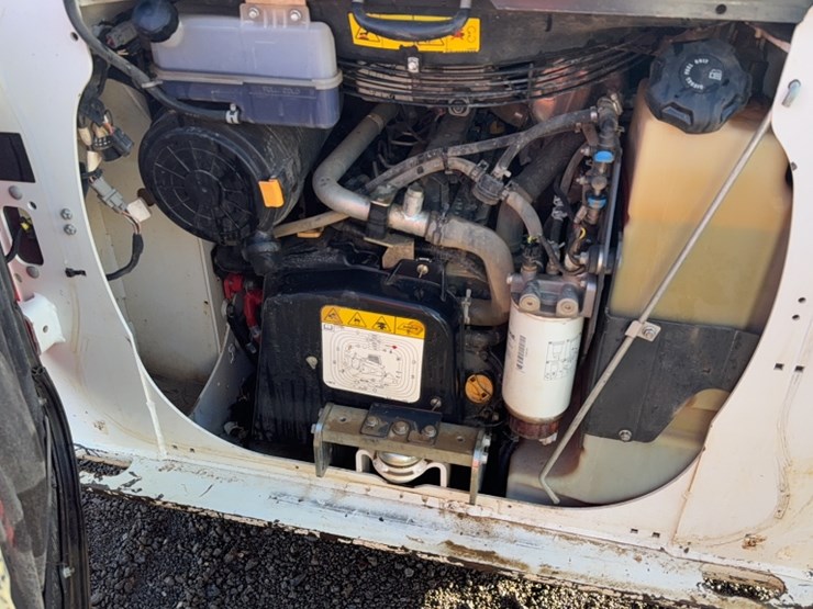 2022-bobcat-t66-image-10