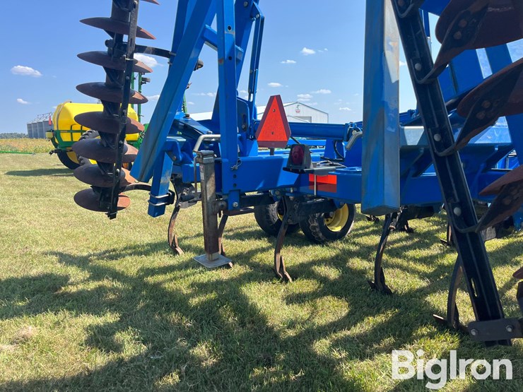 2011-landoll-2211-15-image-20