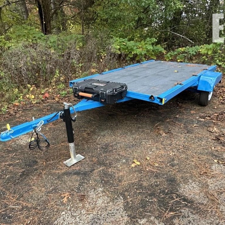 HOMEMADE UTILITY TRAILER