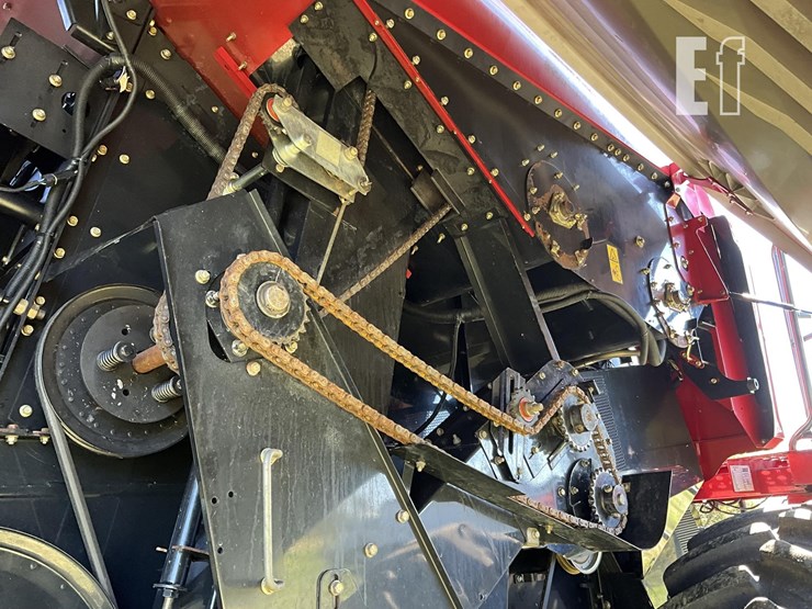 2012-case-ih-7130-image-22