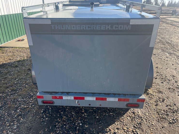 2020-thunder-creek-fuel-trailer-image-11