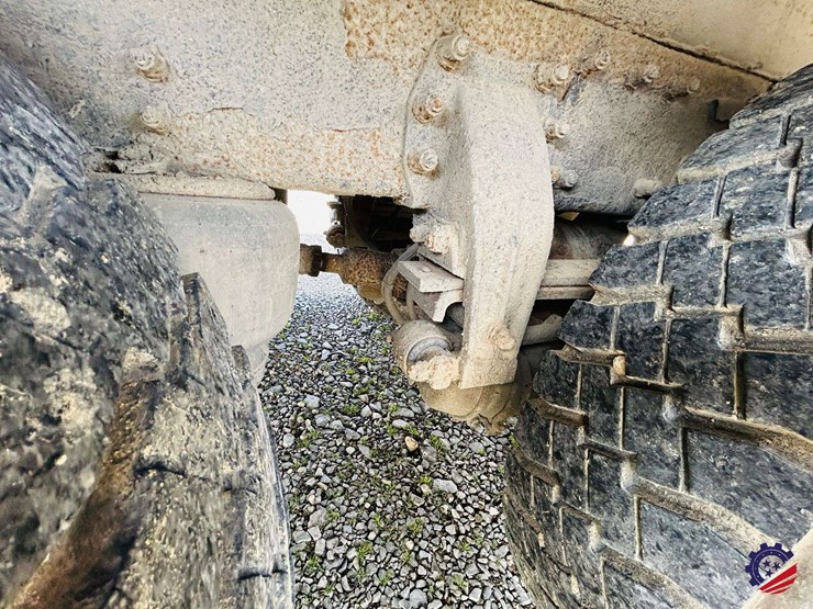 2007-peterbilt-340-image-96