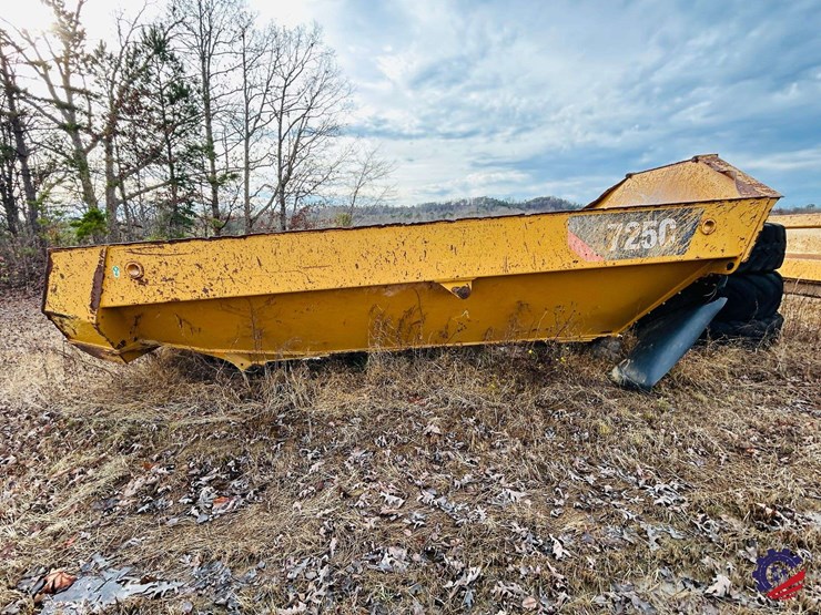 caterpillar-725c-image-7