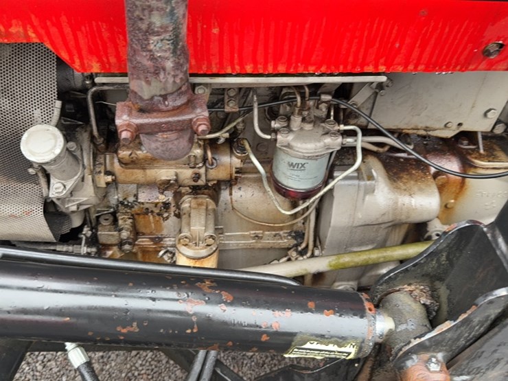 massey-ferguson-231-image-16