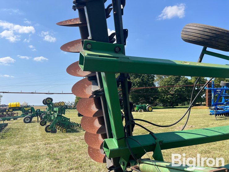 john-deere-630-image-20