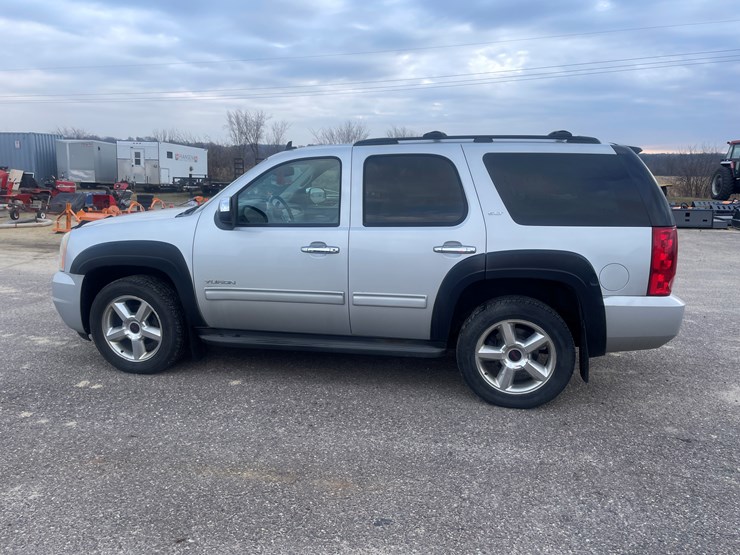 2010-gmc-yukon-image-8