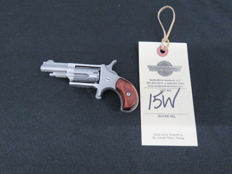 north-american-arms-.22lr-pistol-image-3