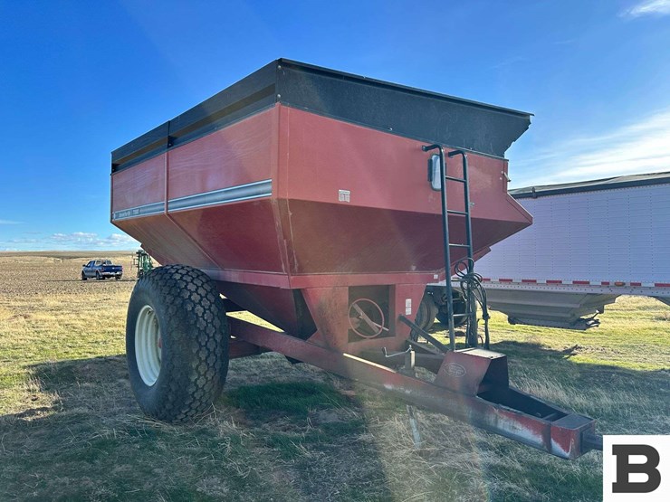 unverferth-7000-image-28