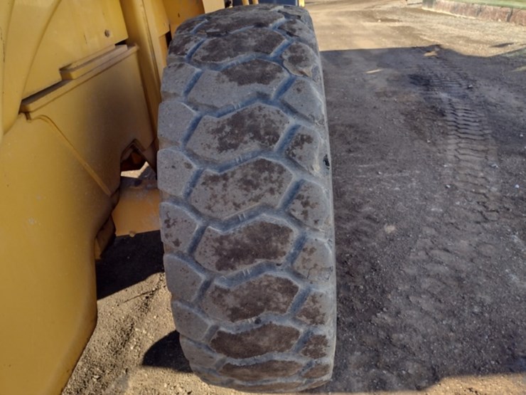 2003-caterpillar-924g-image-21