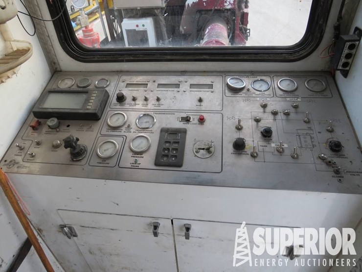 (x)-(5-32)-2010-stewart-&-stevenson-180k-nitrogen...-image-24