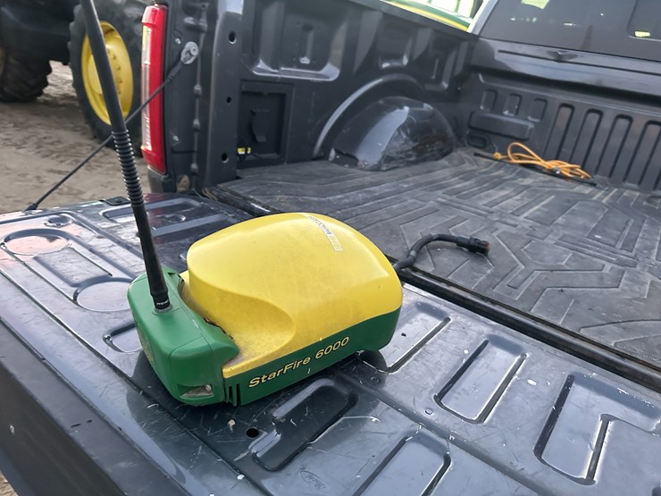 john-deere-6000-image-2