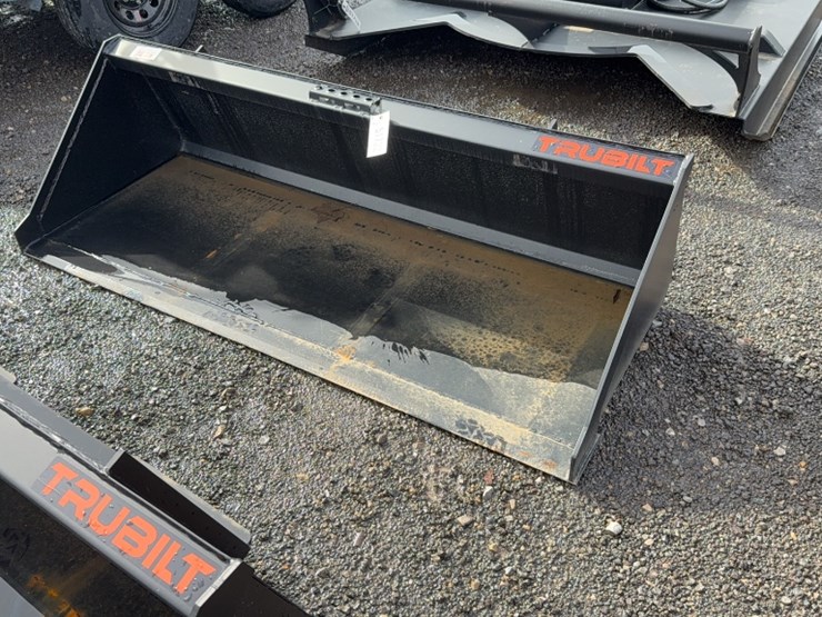 #2036-•-trubilt-72"-skid-steer-smooth-bucket-image-1