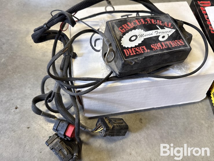 john-deere-r-image-12