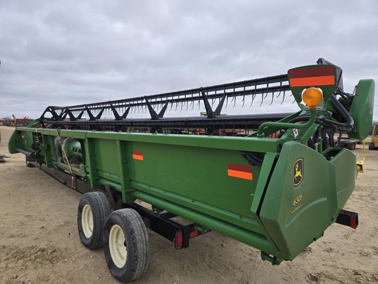 john-deere-630-image-7