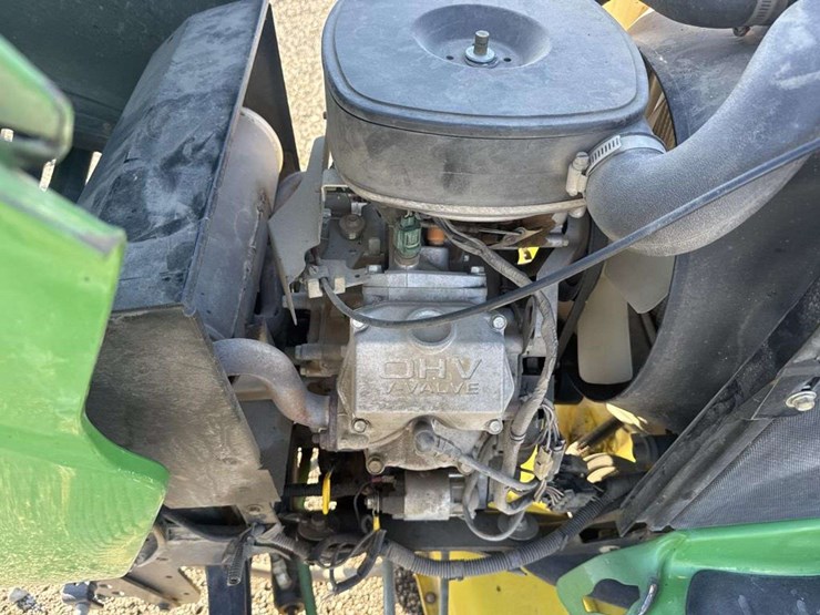 john-deere-x724-image-5