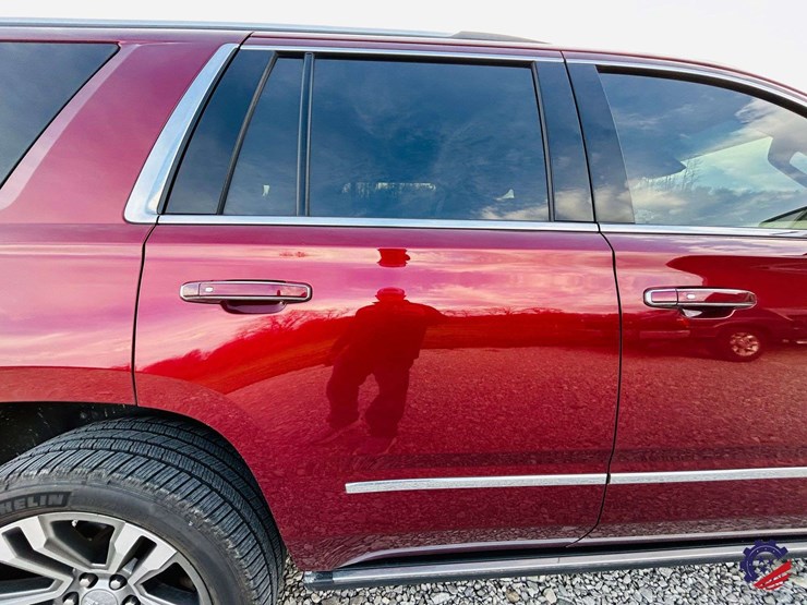 2018-gmc-yukon-denali-image-35