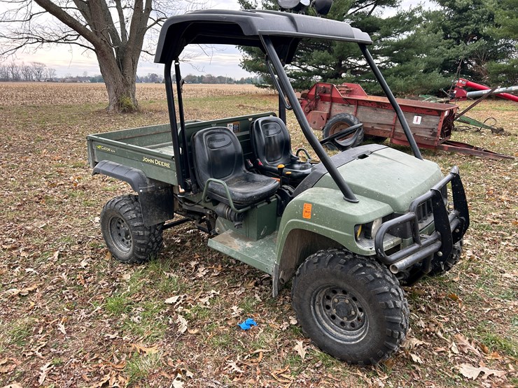john-deere-gator-image-6