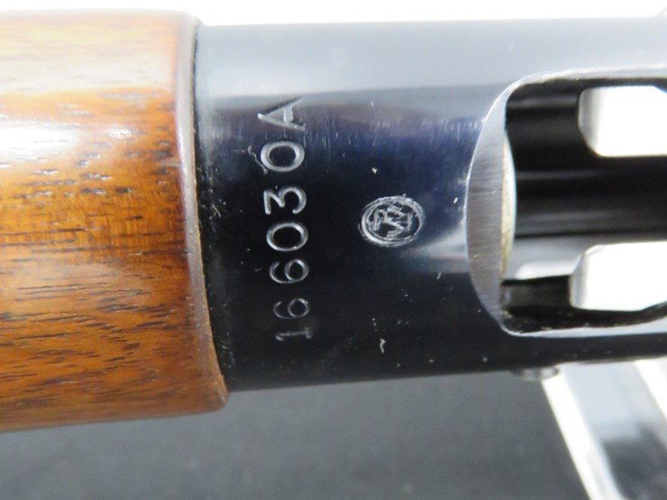 winchester-model-50-feather-weight-12-gauge-shotgun-image-5