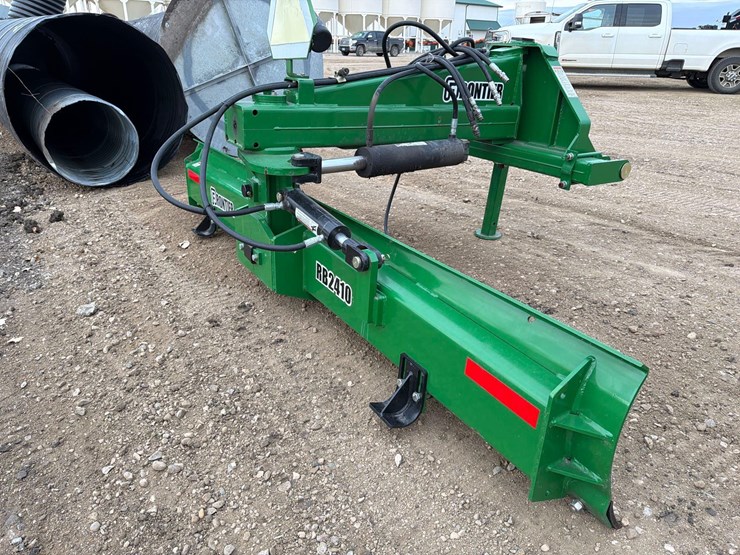 2023-frontier-blade-image-6