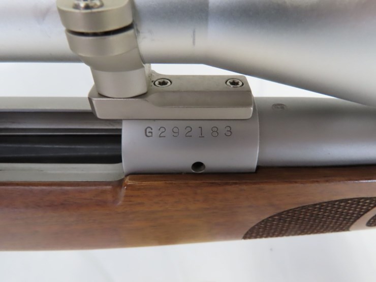 winchester-model-70-classic-stainless-sa-7mm-rem/mag-bolt-action-rifle-image-16