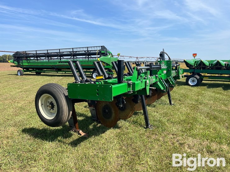 unverferth-132-zone-builder-7-shank-ripper-image-4