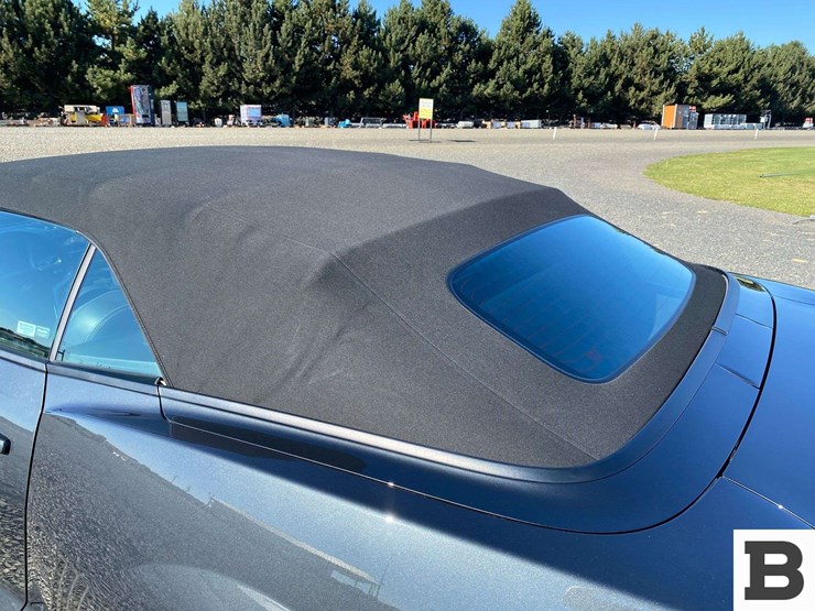 2014-chevrolet-camaro-ss-convertible-image-14