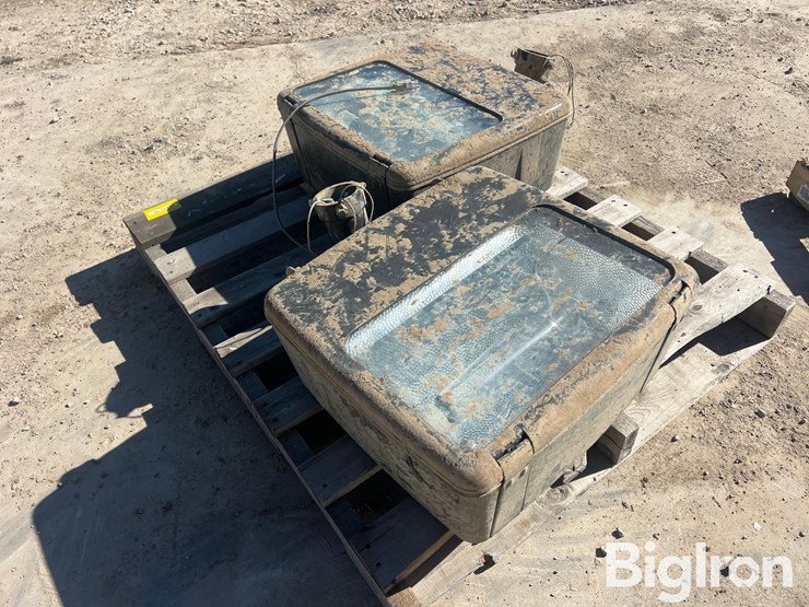 yard-/-lot-floodlights-image-5